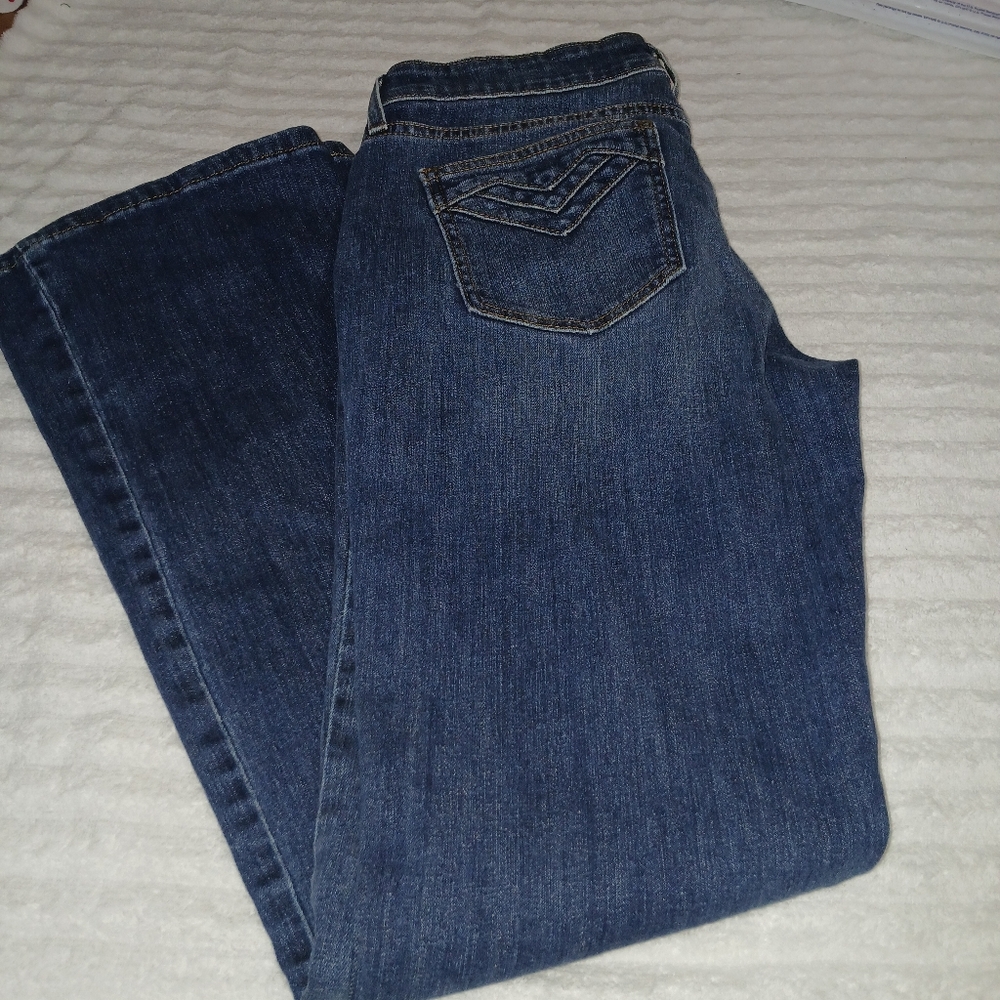 Levis, 6m, dark blue jeans.